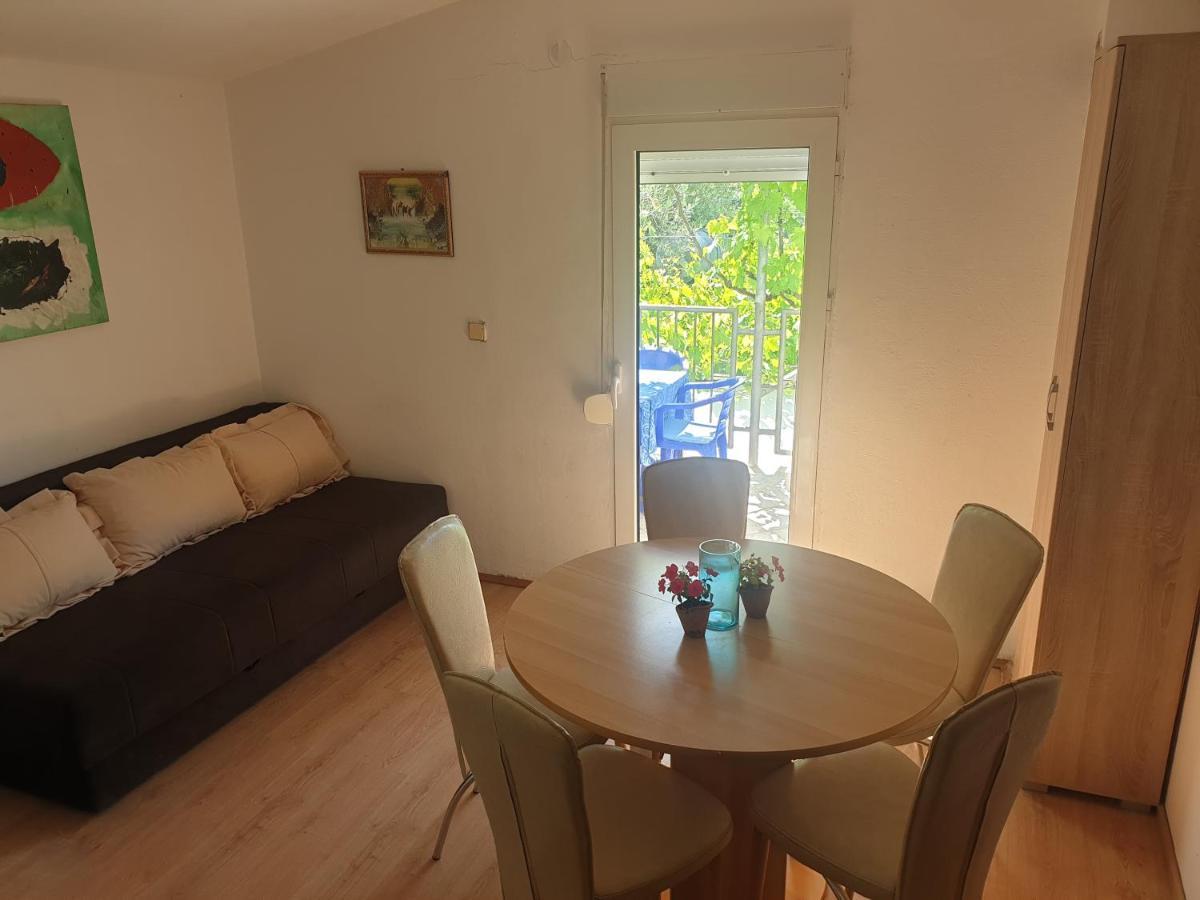 Mijailovic Apartmani Kaluderac Bagian luar foto